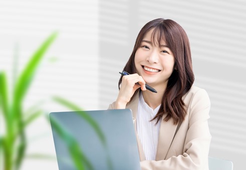 シニアサービスレジデンスでの総務・経理スタッフ
